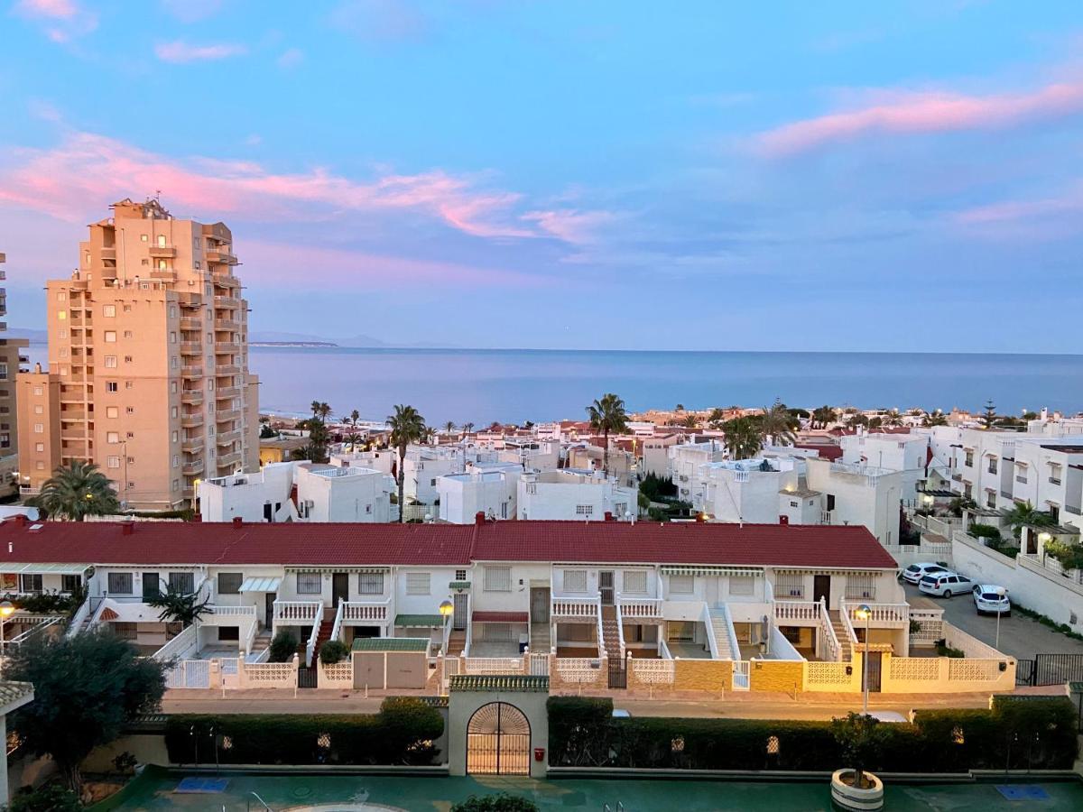 Beautiful Apartment Near Lamata Beach With Panorama Sea View!!! 또레비에하 외부 사진