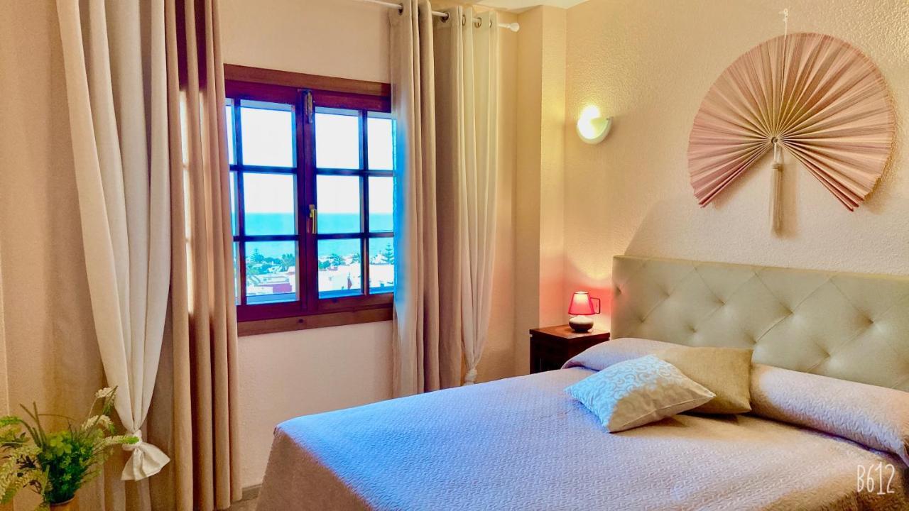 Beautiful Apartment Near Lamata Beach With Panorama Sea View!!! 또레비에하 외부 사진