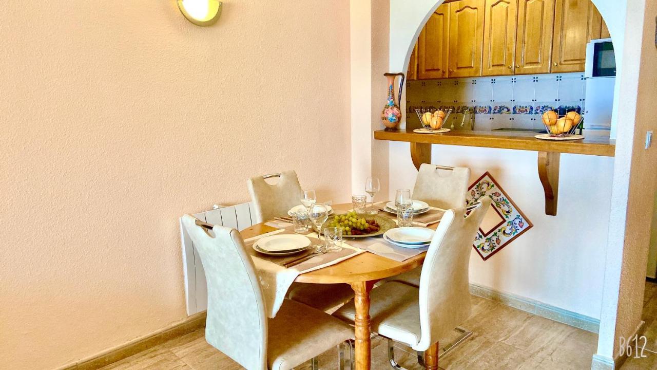 Beautiful Apartment Near Lamata Beach With Panorama Sea View!!! 또레비에하 외부 사진