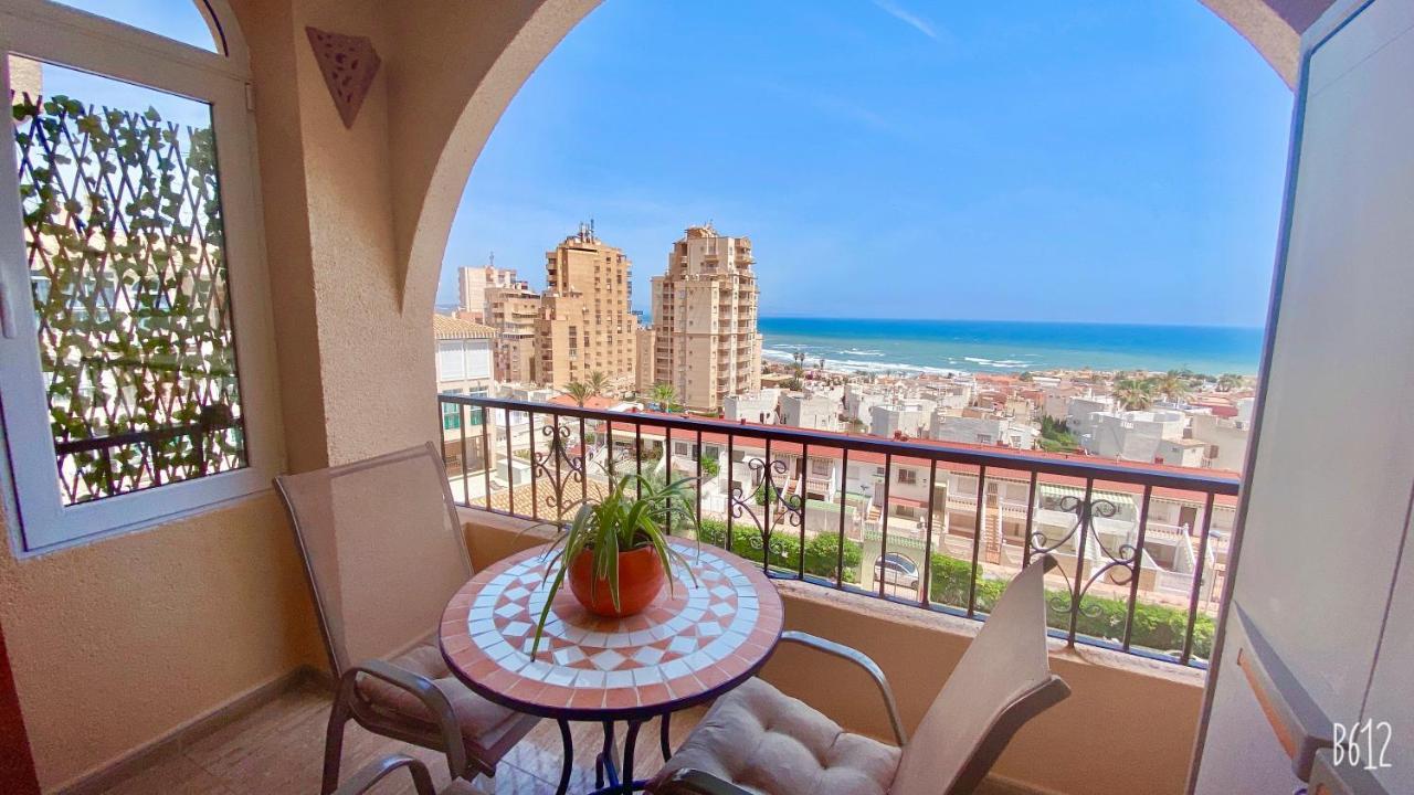 Beautiful Apartment Near Lamata Beach With Panorama Sea View!!! 또레비에하 외부 사진