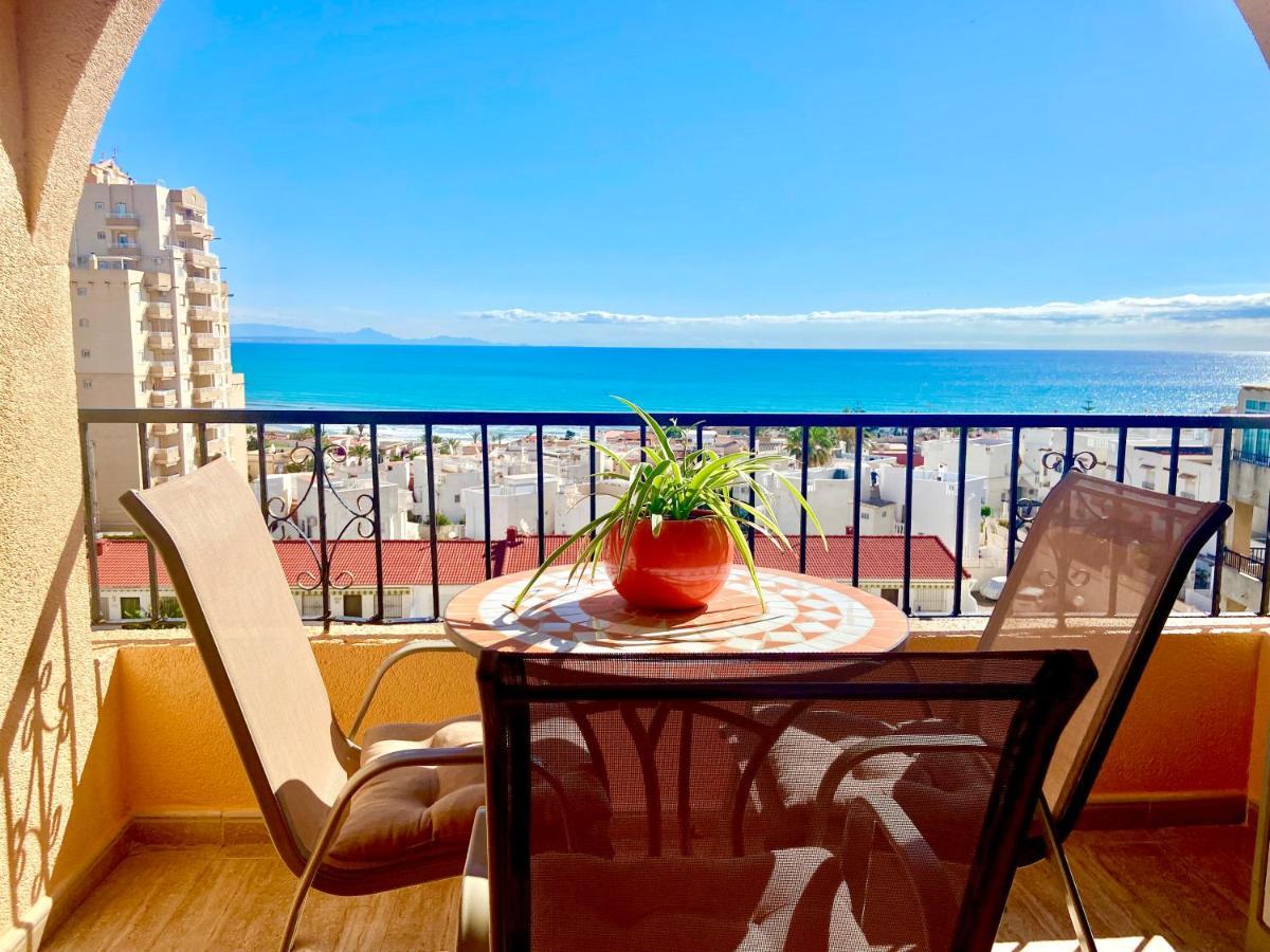 Beautiful Apartment Near Lamata Beach With Panorama Sea View!!! 또레비에하 외부 사진