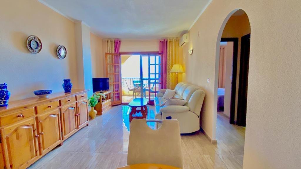Beautiful Apartment Near Lamata Beach With Panorama Sea View!!! 또레비에하 외부 사진